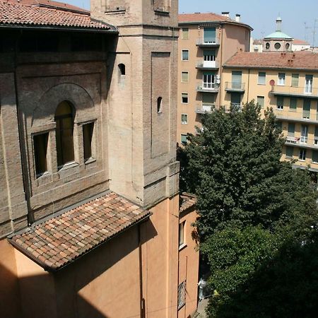 Appartamento 2 Torri Bologna Esterno foto